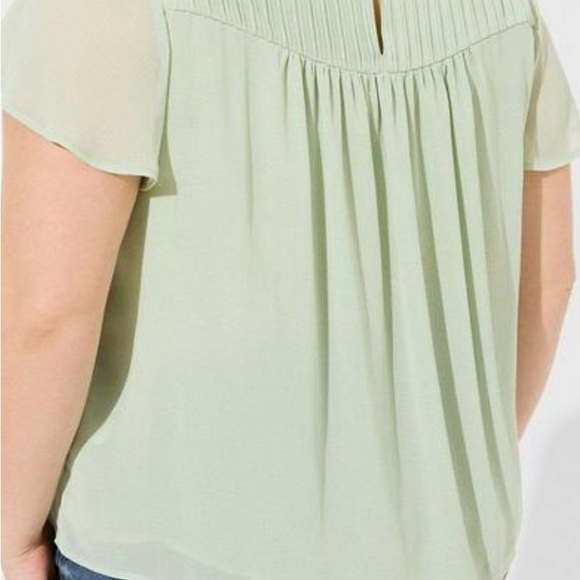 Torrid Chiffon Smocked Pintuck Flutter Short Sleeve Blouse Size Large Green - Picture 7 of 11